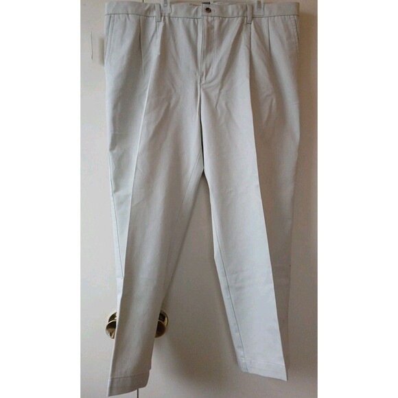 NWT MENS VanHusen W42/L29 Classic Fit-Wrinkle Free-Dress Pants "Stone" Light Tan - Picture 1 of 16